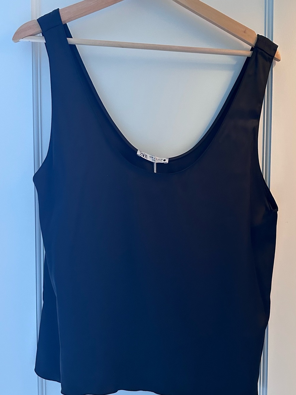 Zara Black Scoop Neck Camisole
